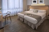 Hotel Serhs Rivoli Rambla - balcony