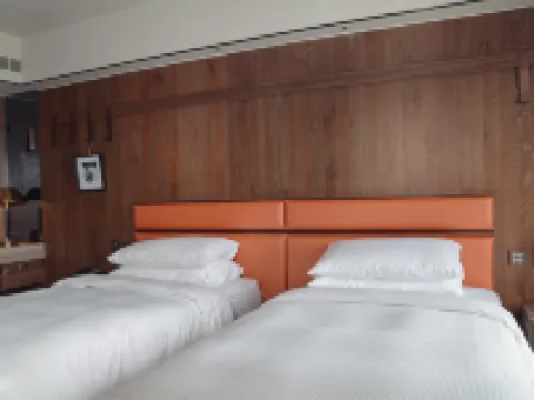 Sheraton Taitung Hotel Hotels near Donghai Sports Park