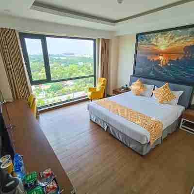 Holiday Pier Hotel Rooms