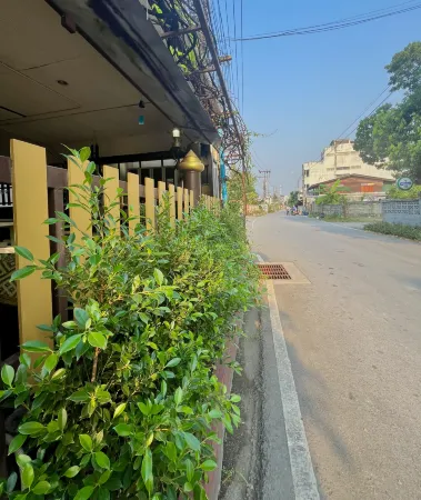 Baan Baramee House Отели рядом с достопримечательностью «Chiang Rai University»