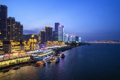 Chaomuxuan Hotel (Wuyi Square) Hotels in der Nähe von Jiayi Memorial Residence