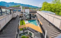 光和風・ROOF農家民宿（桐廬紅灯籠外婆家風景区） - カップル