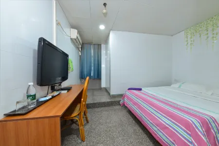 Shaoxian Hotel (Guangzhou North Railway Station)