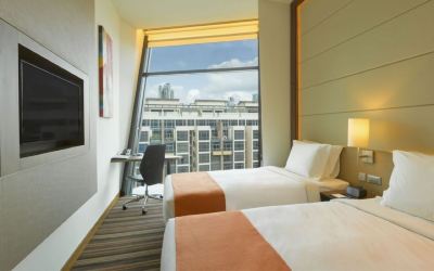 スタンダードツインルーム(ペントハウス) ホリデイ・イン エクスプレス シンガポール クラークキーの写真