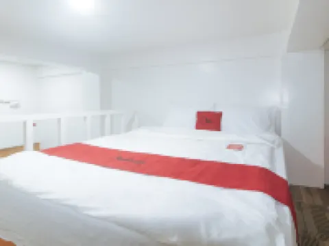 RedDoorz @ Alaminos Pangasinan Hoteles en Alaminos