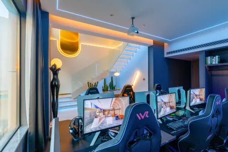 Weiran esports hotel Отели рядом с достопримечательностью «Taizhou University (Linhai Campus)»