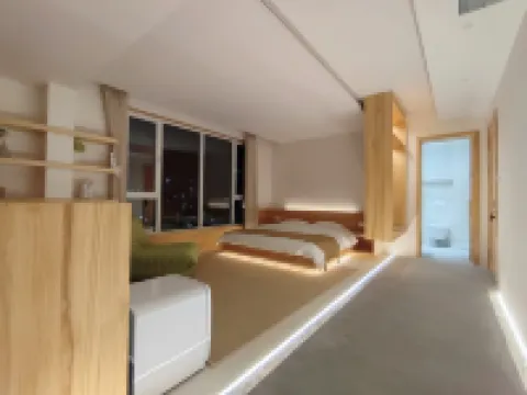 懶得Land·空中花園民宿（威海站韓樂坊店）