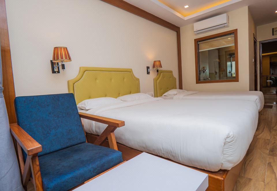 호텔 페와 트립