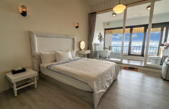 Jiufen Sunny Room Hotel di 