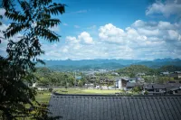 Xunmiri Qinin Villa - vue sur la montagne