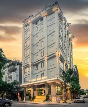 Hillary Hanoi Hotel Отели рядом с достопримечательностью «University of Engineering and Technology»