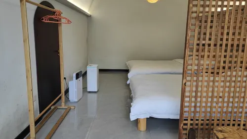 Liukong Cave Homestay (Yiyang Jinping Town Branch) Hôtels à : Yiyang