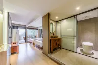 Yinxiang Xijiang Resort Hotel