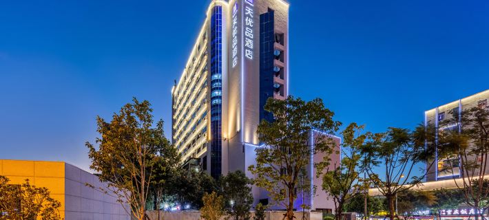 7Days Inn Youpin Premium Hotel (Kunming Railway Station) Ξενοδοχεία στην πόλη Κούνμινγκ