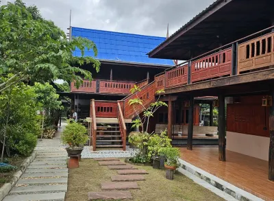 Nipatra Homestay Bang Kruai otelleri