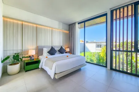 Coco Jungle Canggu Villas by Nagisa Bali Отели рядом с достопримечательностью «Бамбак Парк Виллас»