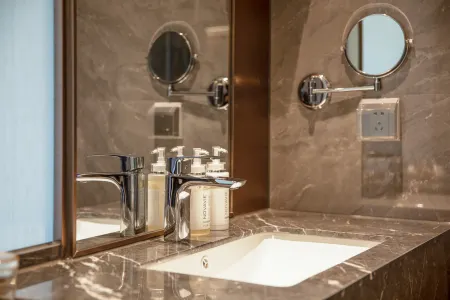 Yuanchuang Esports Hotel (Keqiao Textile City Branch) Отели рядом с достопримечательностью «Keqiao Ancient Town»