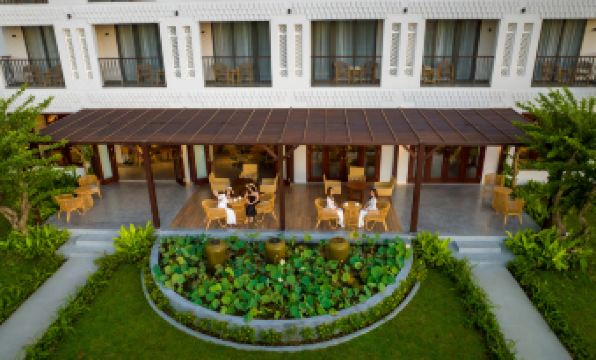 Little Oasis - An Eco Friendly Hotel & Spa