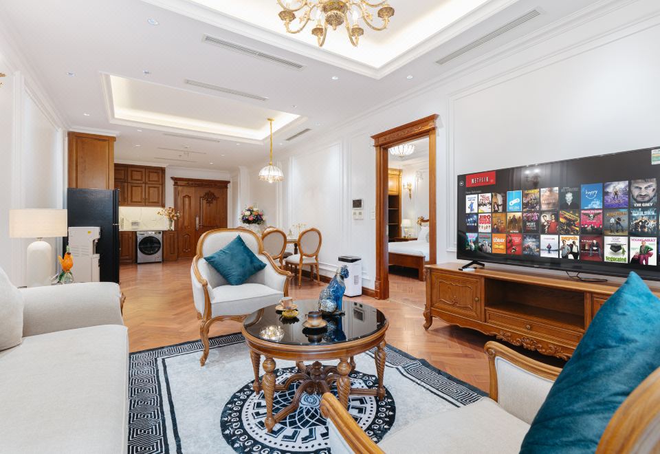 룩스 파라다이스 스위트 호텔의 넓고 깔끔한 객실