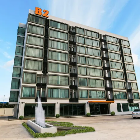 B2 Khon Kaen Boutique & Budget Hotel Отели рядом с достопримечательностью «Храм Тхунг Сетхи»