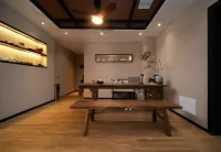 The Moonlit  Mountain  Ceramic Homestay in JingDe Zhen Hotels in Jingdezhen