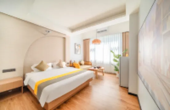 Jane Eyre Designer Hotel