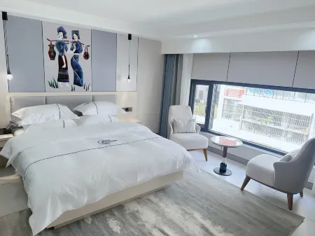 Jiayuan Homestay Отели рядом с достопримечательностью «Zhenyuan Museum (zhenyuanlahuzulishiwenhuabowuguan)»