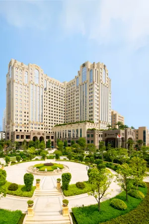 Sheraton Shantou Hotel Отели рядом с достопримечательностью «Shantou Polytechnic»