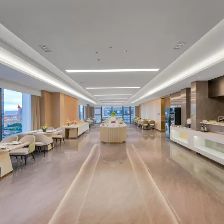 GreenTree Inn Smart Selection Hotel (Fuzhou Mindong University City Baicheng Yongjia Tiandi Branch)