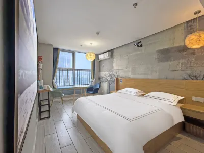 Guishi. Xiaoshiji Designer Hotel (Changqing University Town) Hotels near Shandong Labour Vocational and Technology College (2nd Ring Road East)