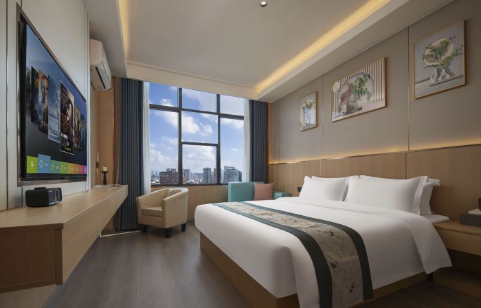 Lejoy Shangpin Hotel (Xiangxiang Yumen Commercial Street Store)