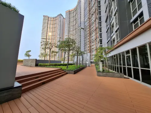 Jakarta 1 room gold coast seaview pik