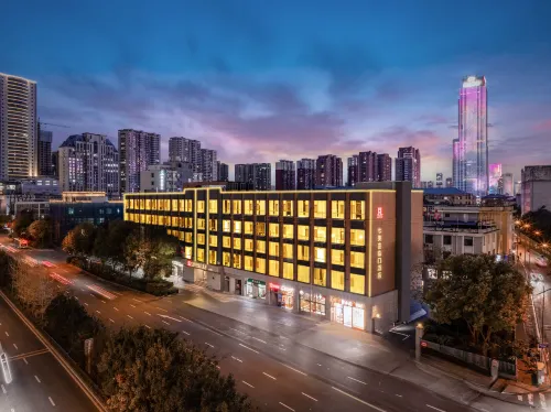 Qimei Xilinmen Hotel (Taiyuan Zhonglou Street Railway Station)