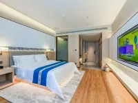 Dong Sen Hotel - parking
