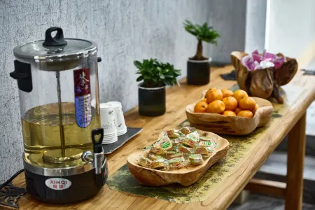 Licheng Jialijing Hotel Отели в г. Юйчэн