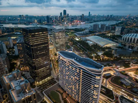 Shangri-La Qiantan, Shanghai Отели рядом с достопримечательностью «Wenchangge»