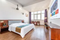 Xingchen Youth Homestay (Jinggangshan University Ji'an Railway Station Branch)
