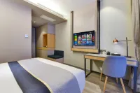 Homeinn Selected Hotel (Qinhuangdao Railway Station Wanda Plaza)
