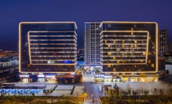 Kunming Lirui Hotel (Plateau Pearl International Trade City)