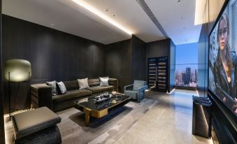 LIZ GRAND ONE Guanyinqiao No.1 Executive Hotel (Chongqing Guanyinqiao Pedestrian Street)