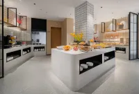 Country  In & Suites byRadisson Zhanjiang Chikan Old Street - World Trade Center