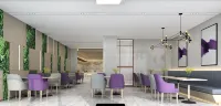 Lavande Hotel (Xuchang Pangdonglai Times Square Caowei Ancient City Store)