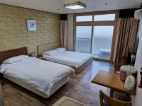 Jeju Ilsung Beach Condo Hotel a Hallim Park/Hyeopjae Beach