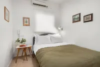 Chic Bright Urban Escape by Sea N' Rent