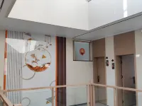 Lingshi Yueman Home Homestay (Wangjia Courtyard Branch) Hotel di Lingshi