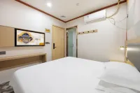 Elong Me Anlai Hotel (Kunshan Railway Station Chaoyang West Road) Hotels in Kunshan