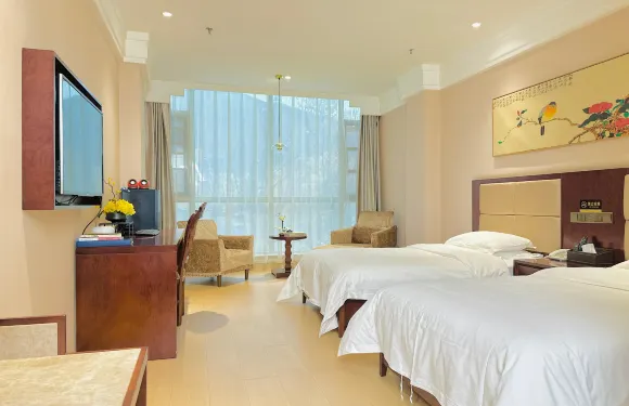 舟曲光彩麗錦園大酒店