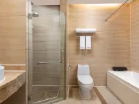 Ramada Hotel Zhangjiajie (Tianmen Mountain Cable Car Station) Hotels in Zhangjiajie