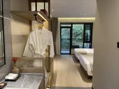 Lianghe FanHai Hot Spring Hotel