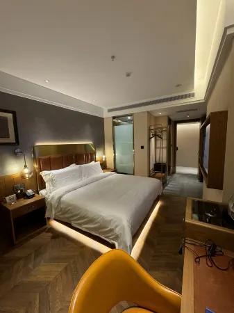 James Joyce Coffetel Hotel (Tangshan Exhibition Center Normal College) Отели рядом с достопримечательностью «Tangshan Normal University (University Road Campus)»